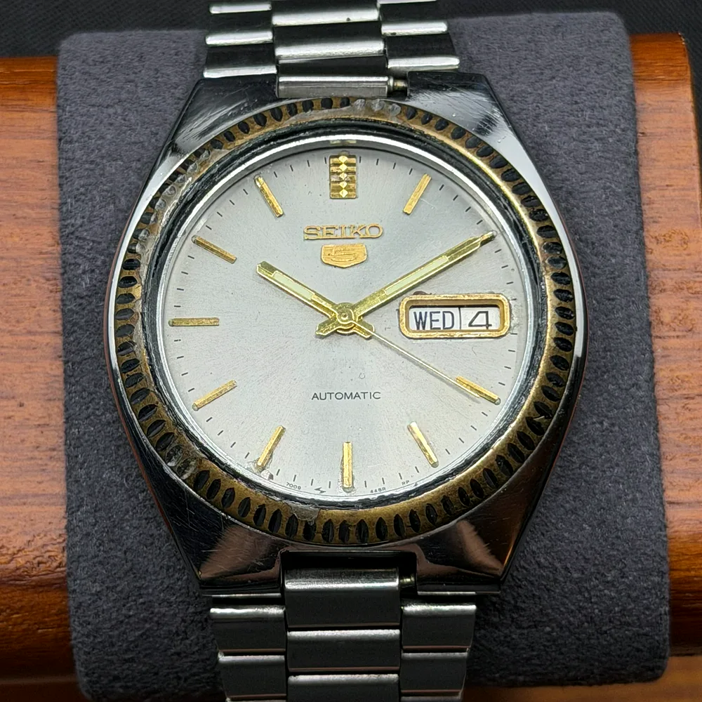 Seiko 5 Automatic Grey Fluted Bezel 7009-876A (estimated), photo 1